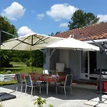 Les Rouges Gorges Bed & Breakfast 3*