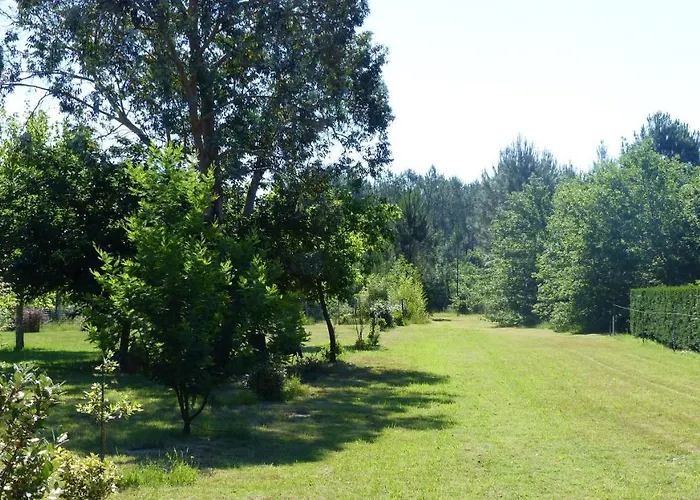 Les Rouges Gorges Alojamento de Acomodação e Pequeno-almoço 3*